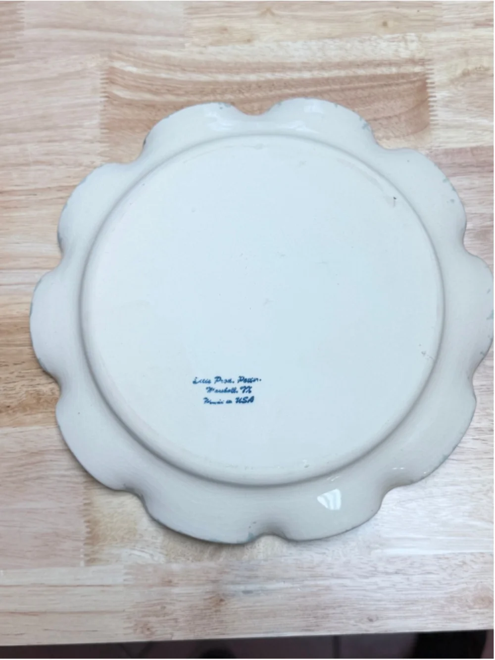 Vintage Ellis Pottery Holly Plate Texas Handmade Stoneware Hand-Painted Pottery